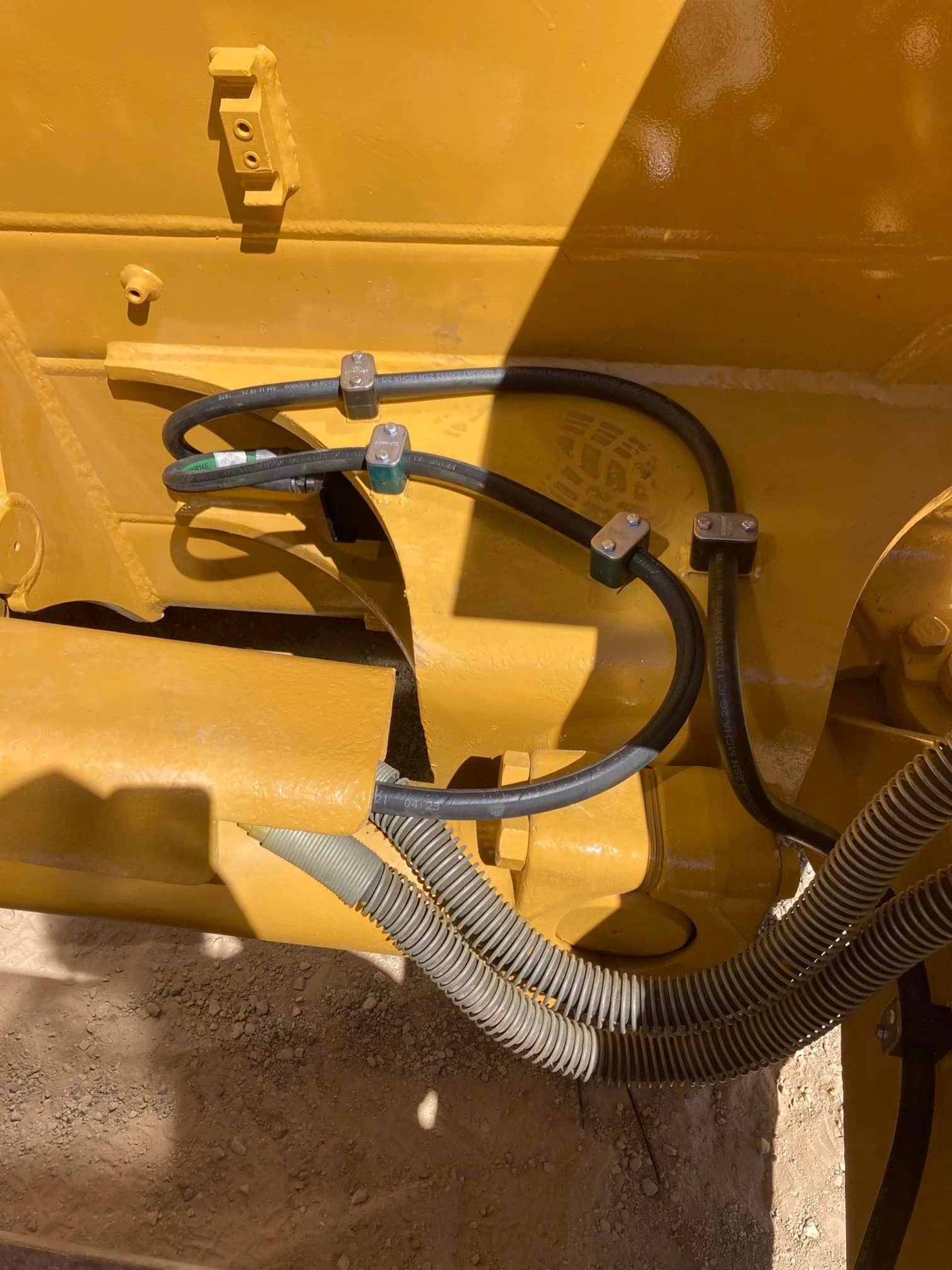 Coleman's Equipment: D8T Dozer Trimble 3D Earthworks Dual Cab Mount Machine Control System Install for CRE